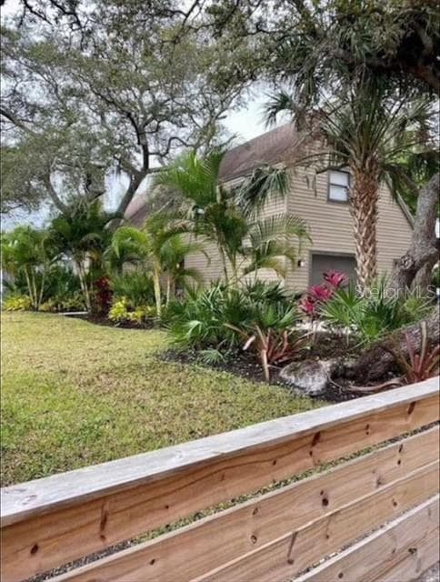 5311 Creek Dr photo 2