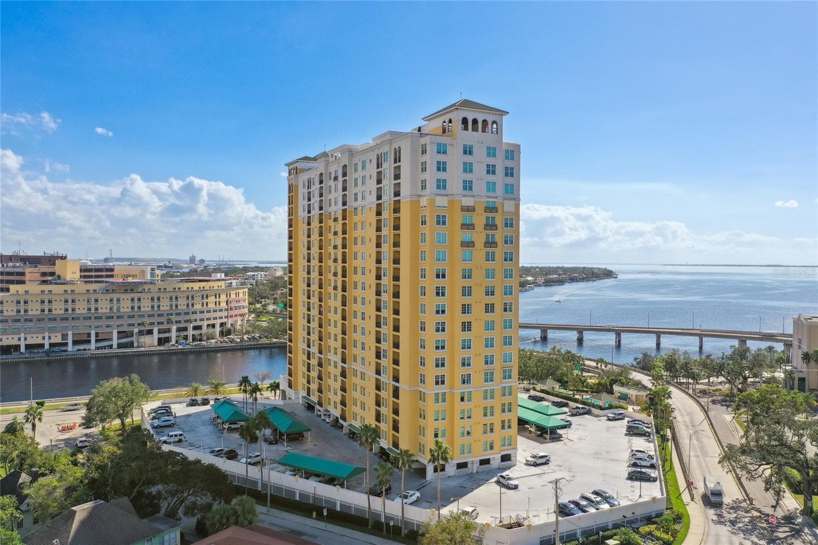 345 Bayshore Blvd #P9 photo 2