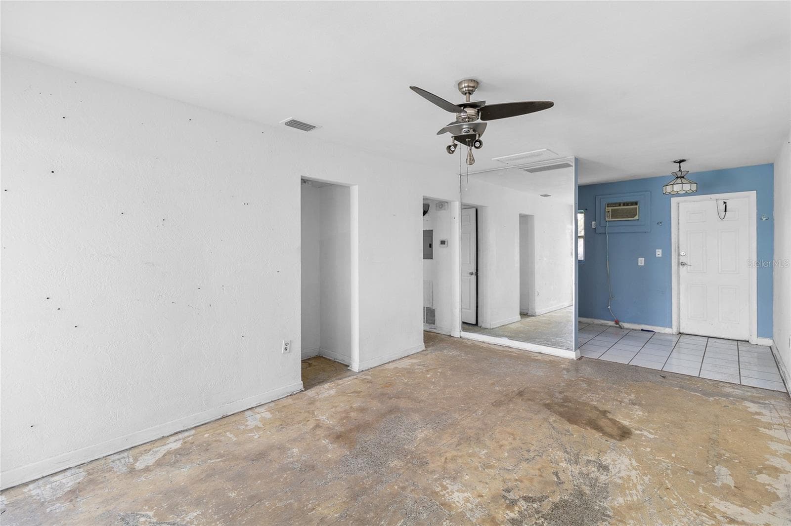 410 73rd Ave photo 5