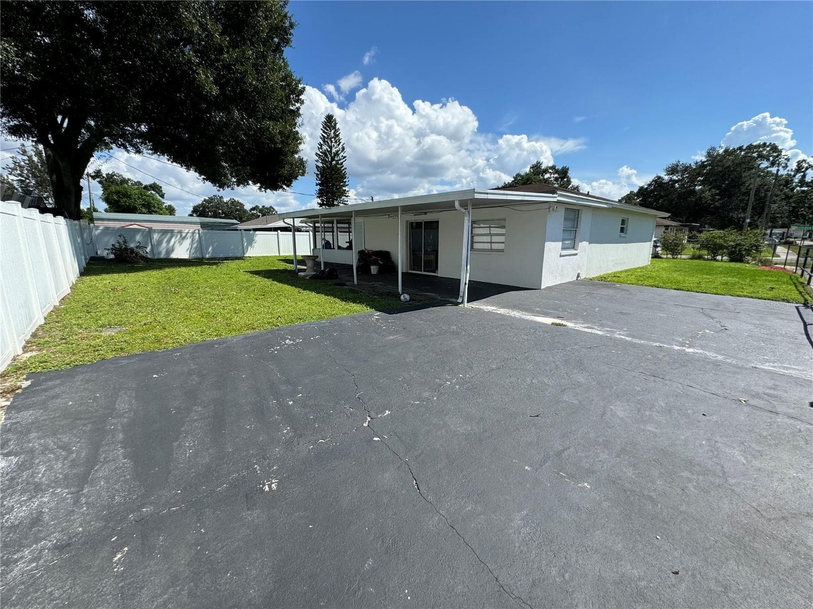 7102 Reindeer Rd photo 4