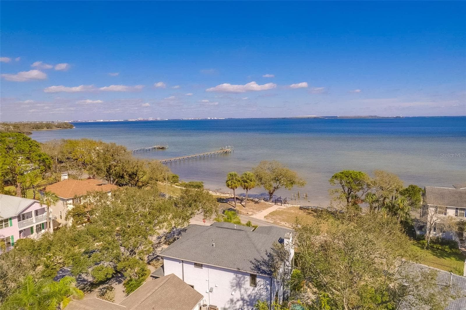 2802 Northpointe Ln photo 2