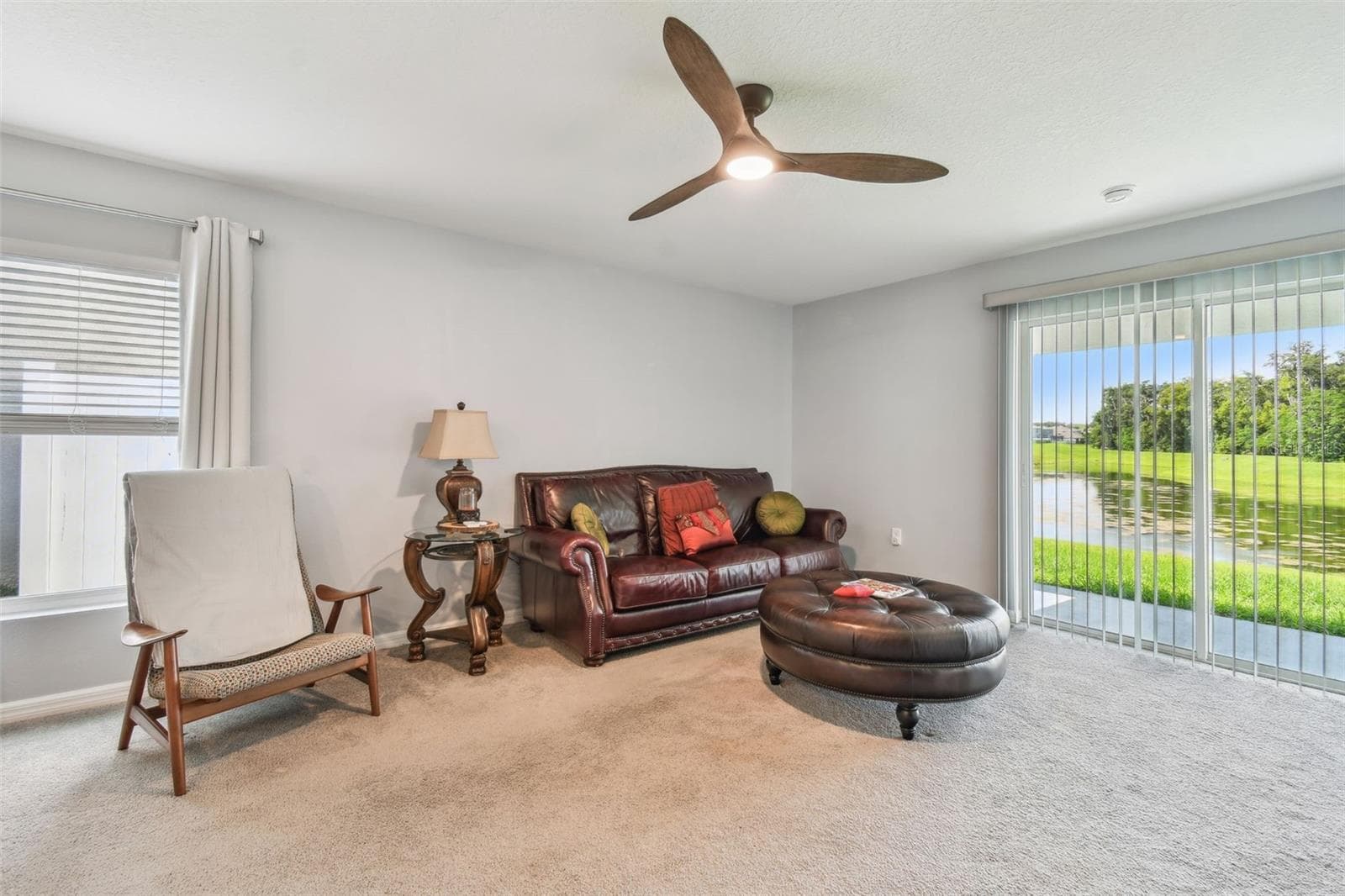 36673 Spanish Rose Dr photo 2