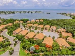 184 Banyan Bay Dr photo 2