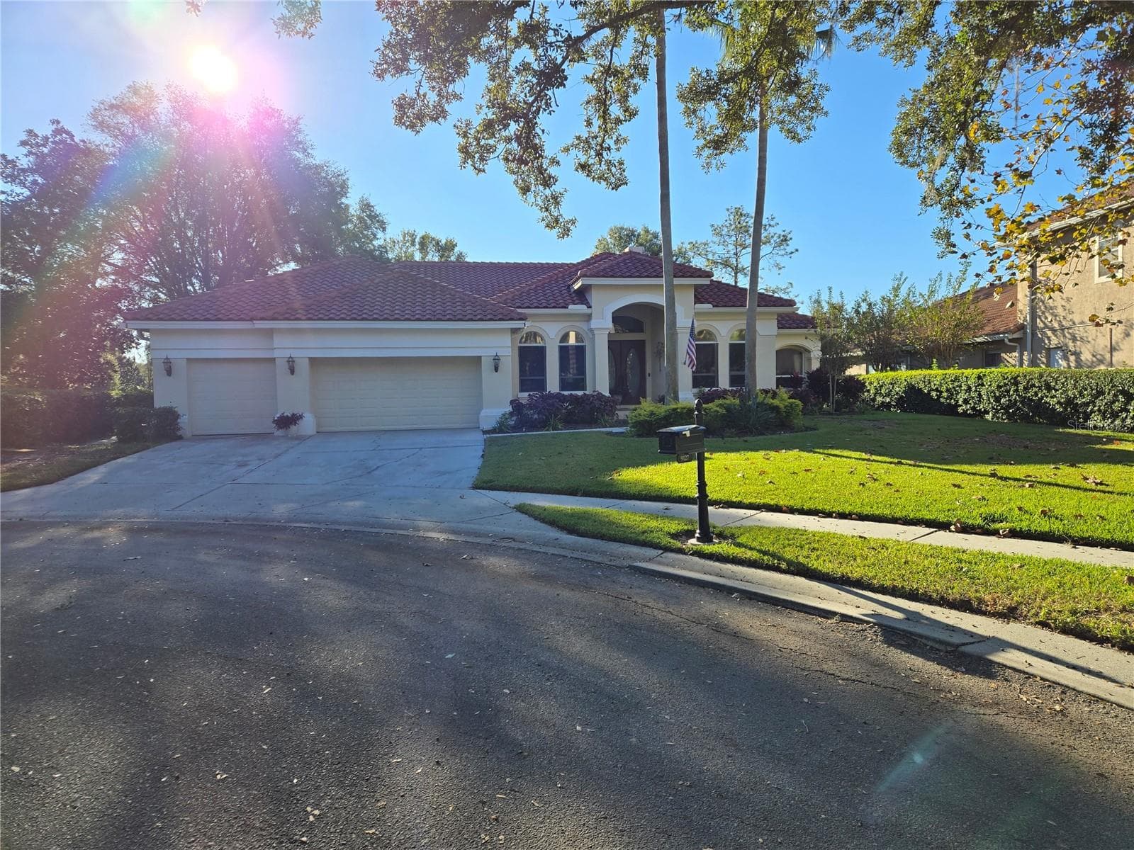 9127 Woodridge Run Dr photo 2