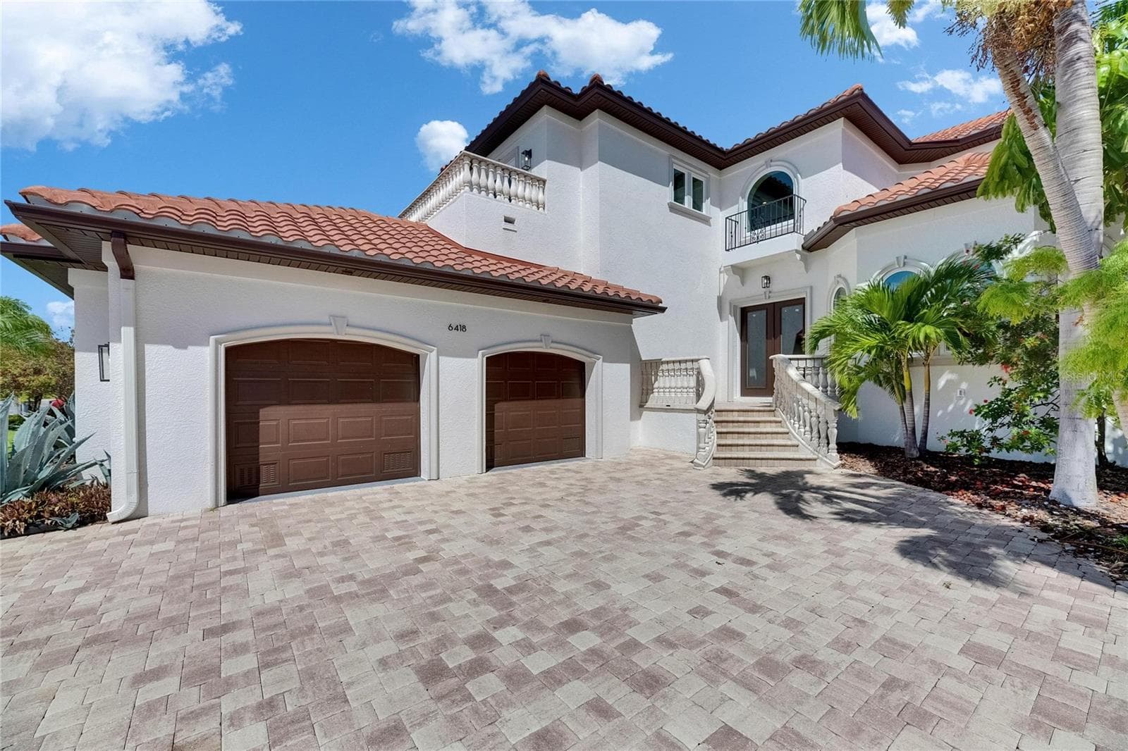 6418 Bright Bay CT photo 2