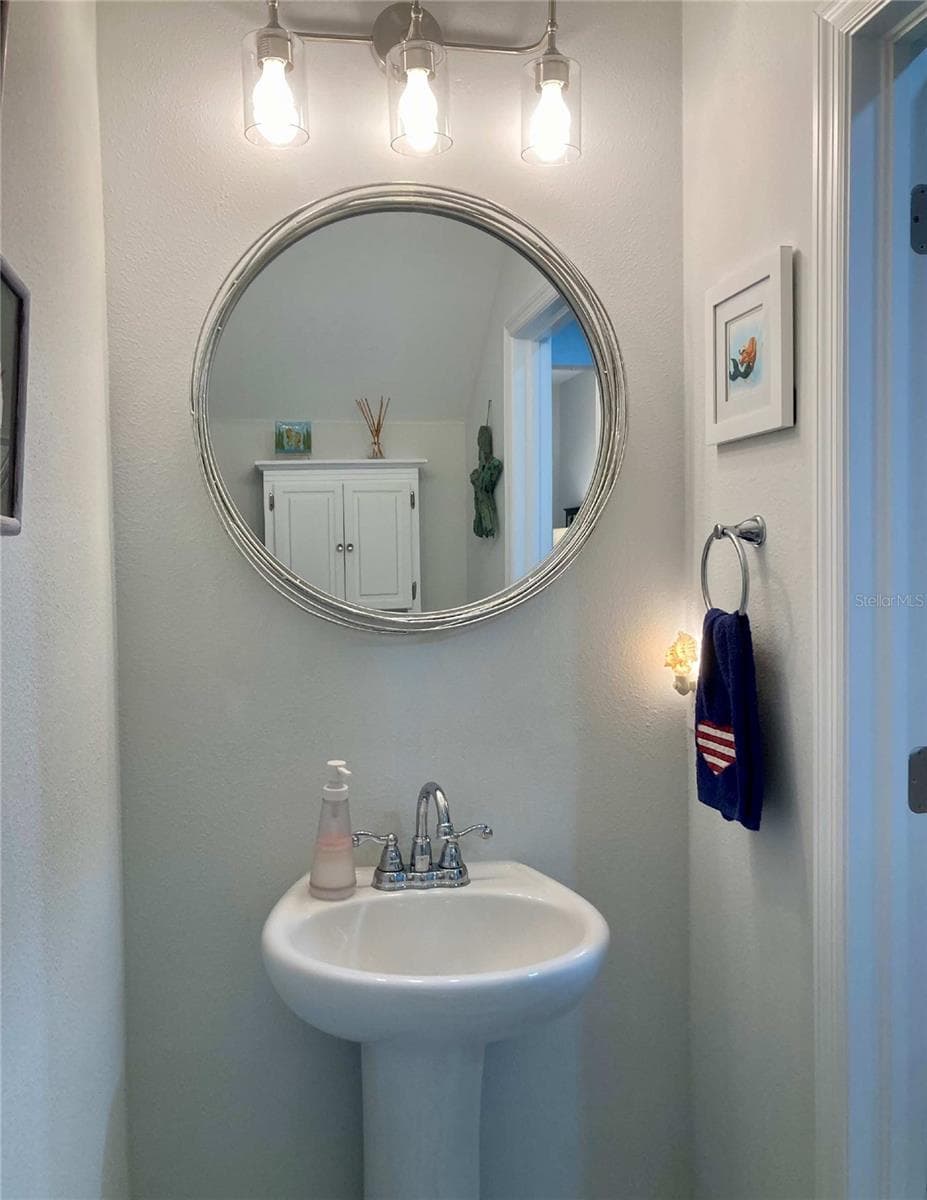 10824 Quickwater CT photo 2