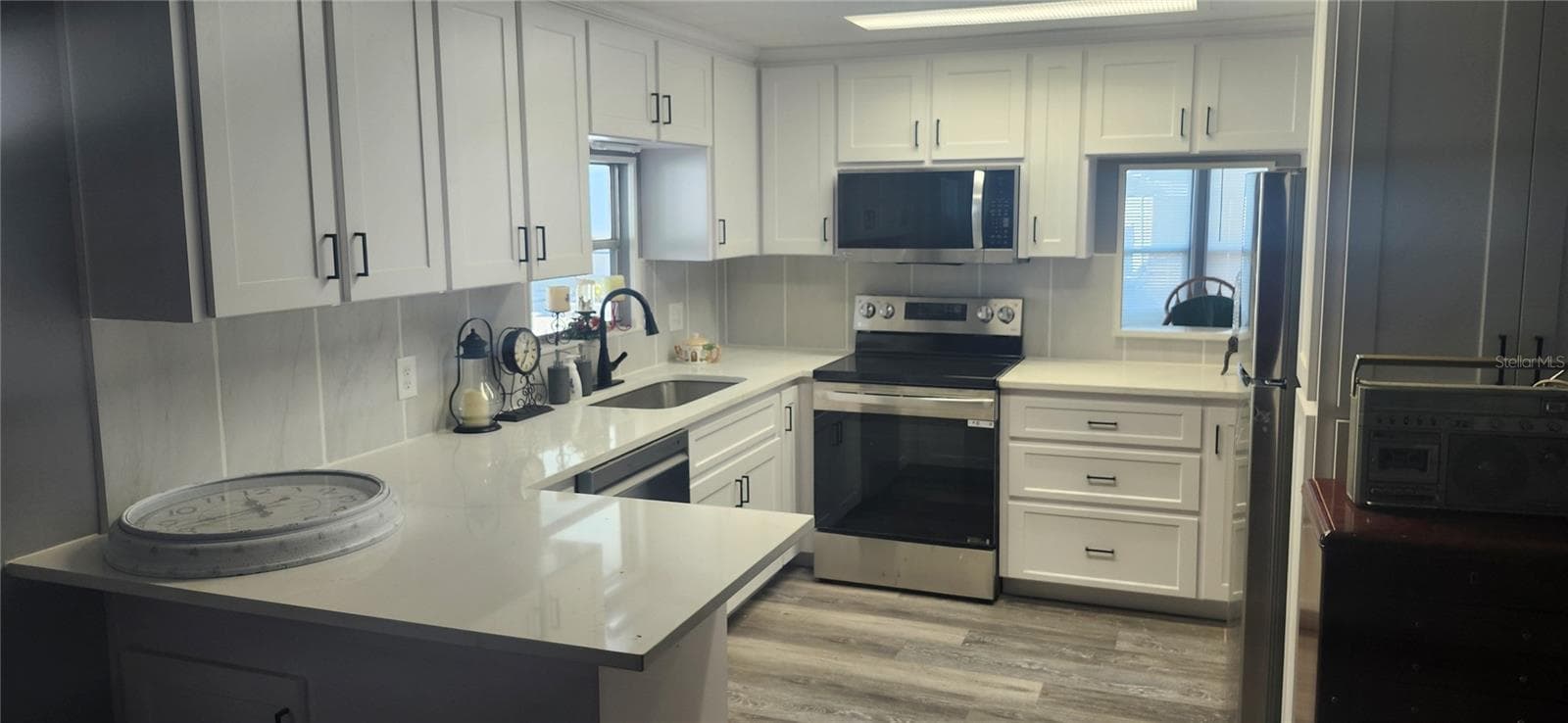 3702 Tiki Dr photo 2