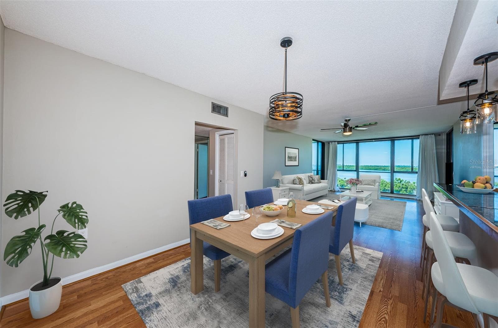 7100 Sunshine Skyway Ln S #608 photo 3