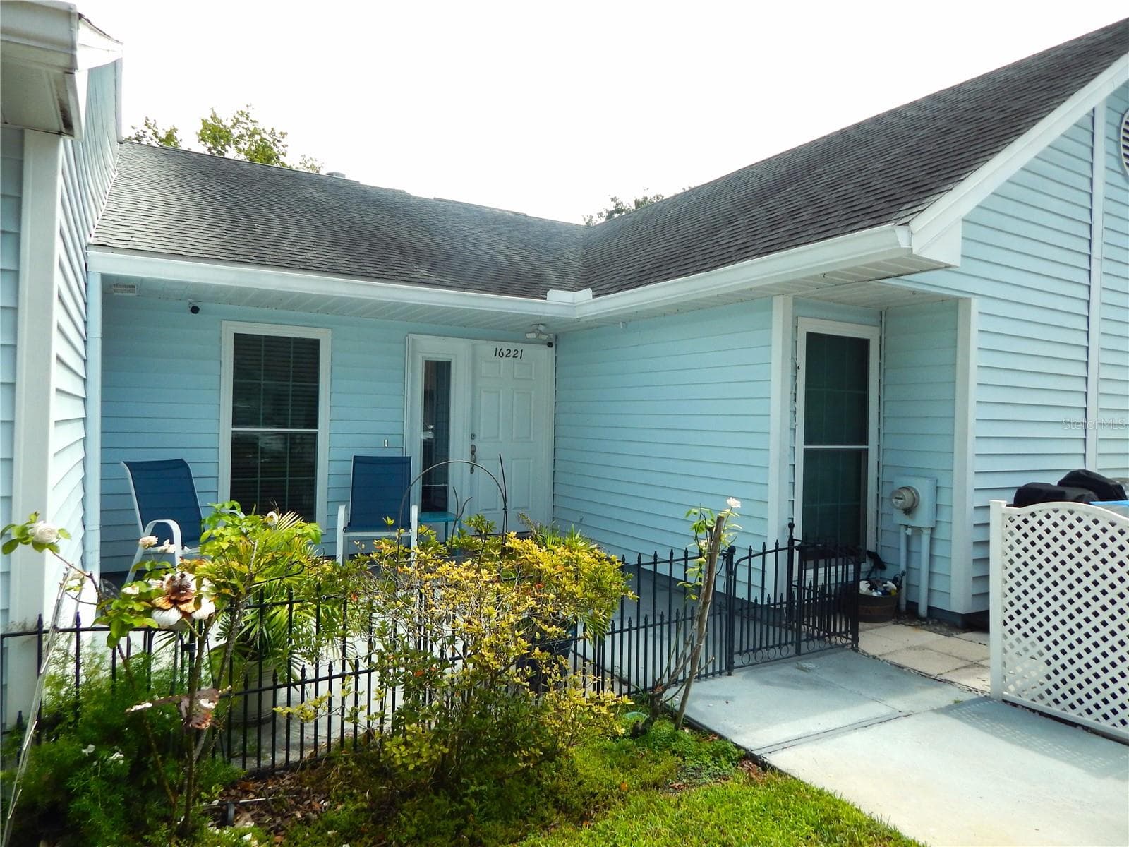16221 Rambling Vine Dr W photo 2