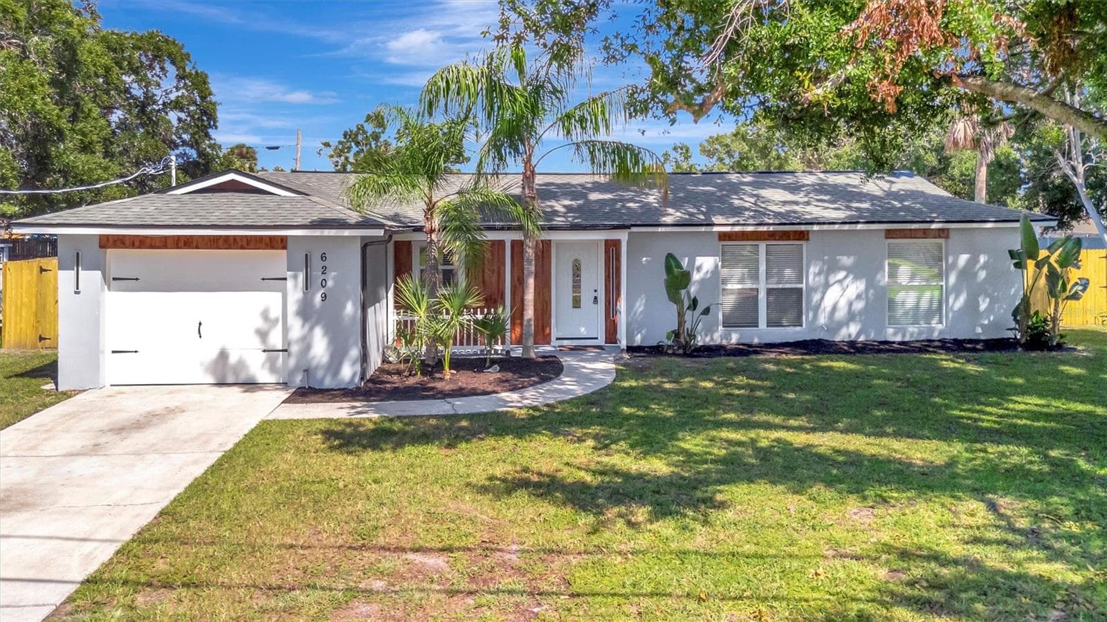 6209 Flamingo Dr photo 2