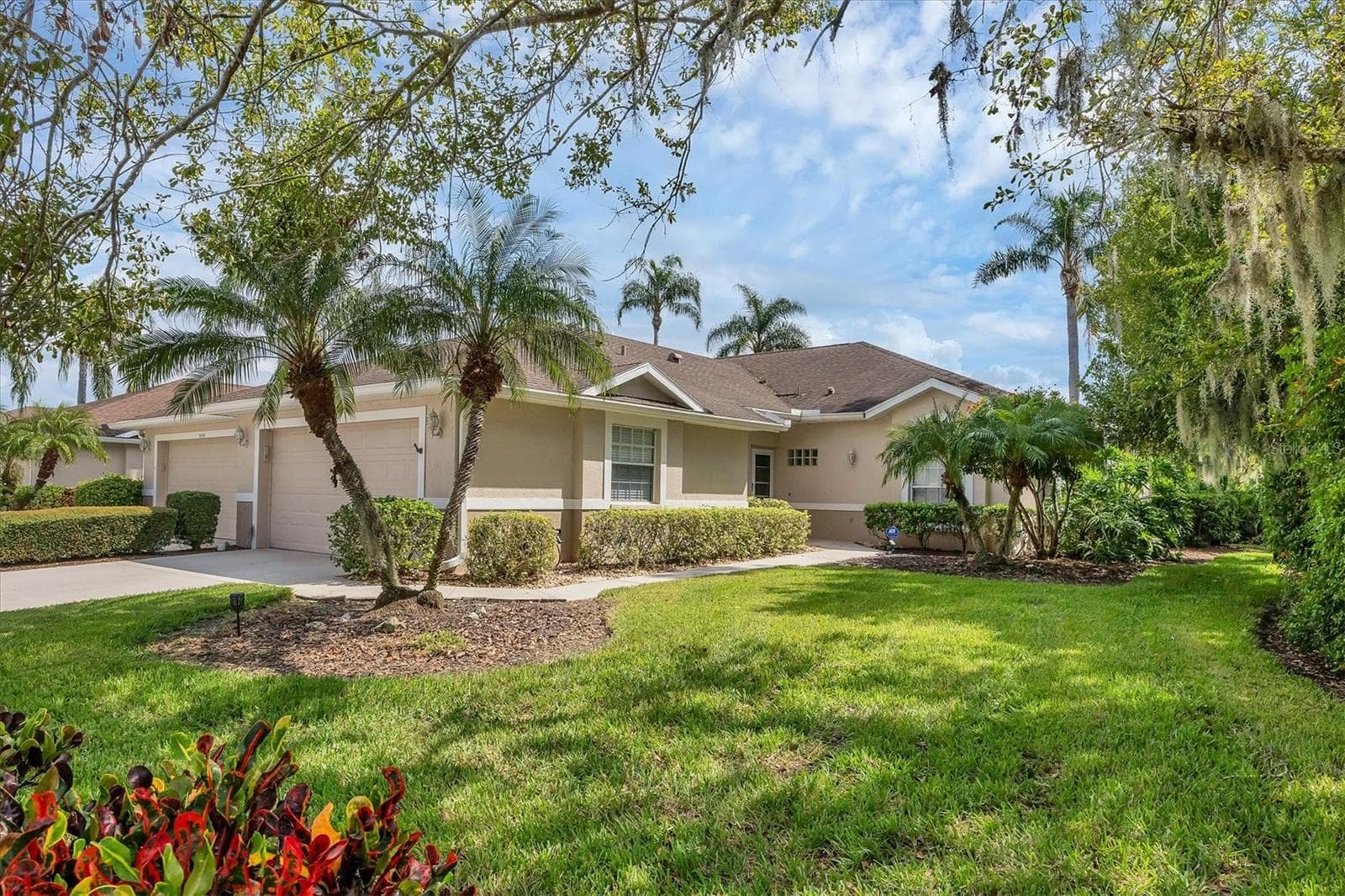 5111 Peppermill CT photo 2