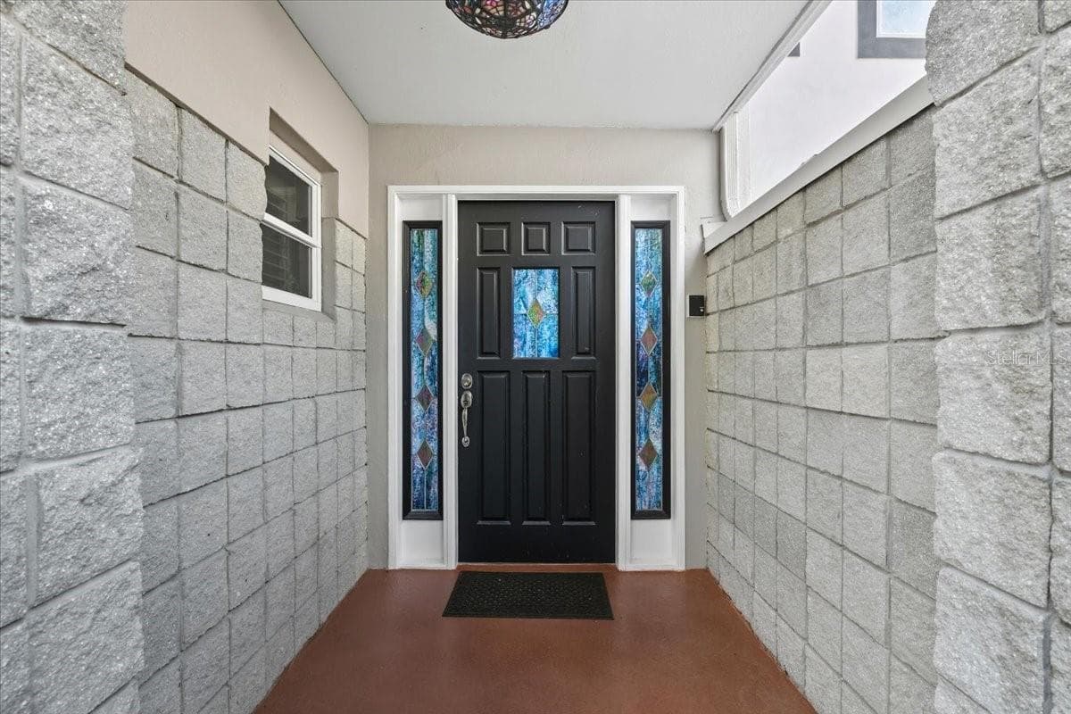 2713 Chambray Ln photo 5