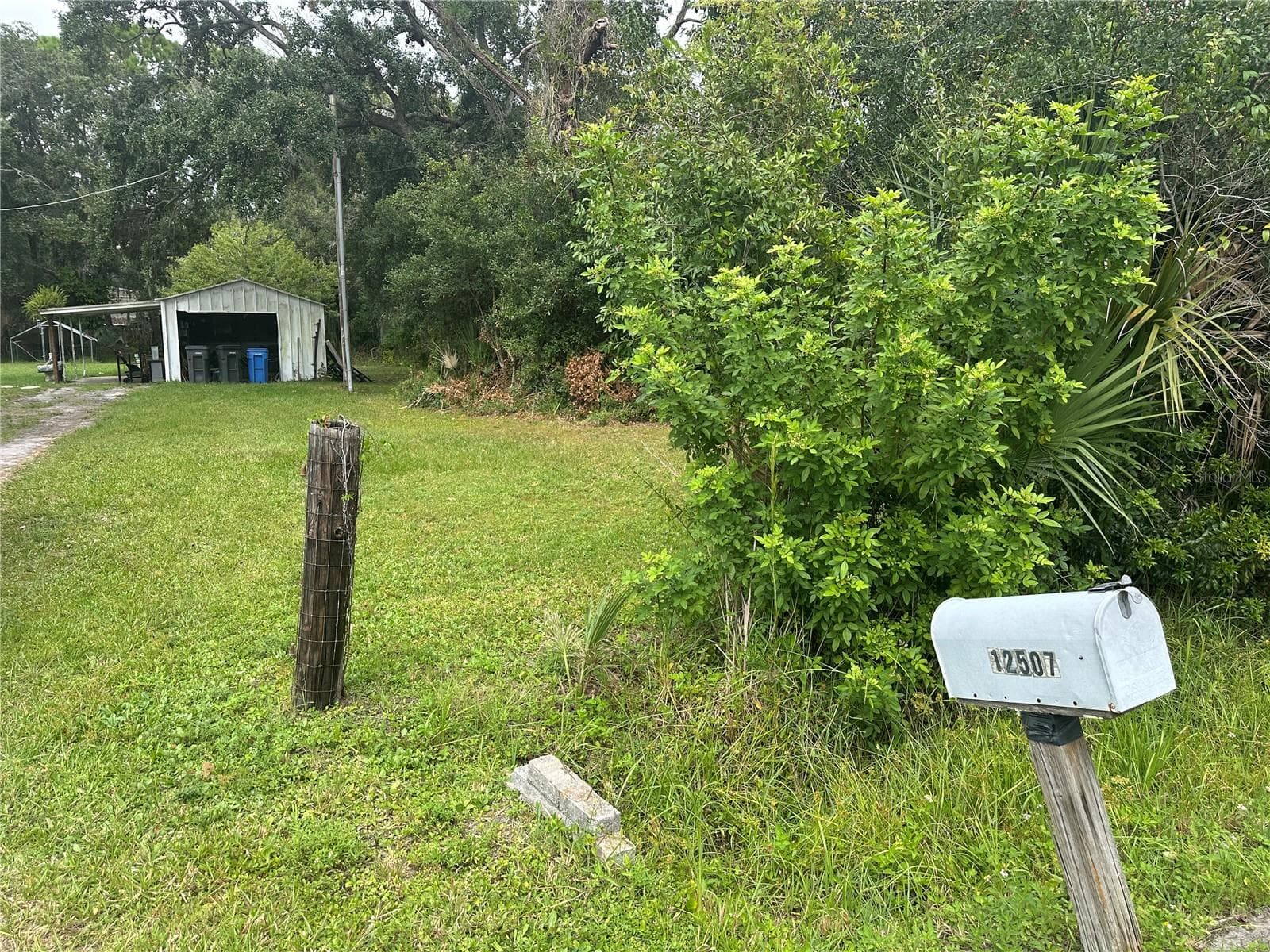 12507 Glenna Ave photo 2