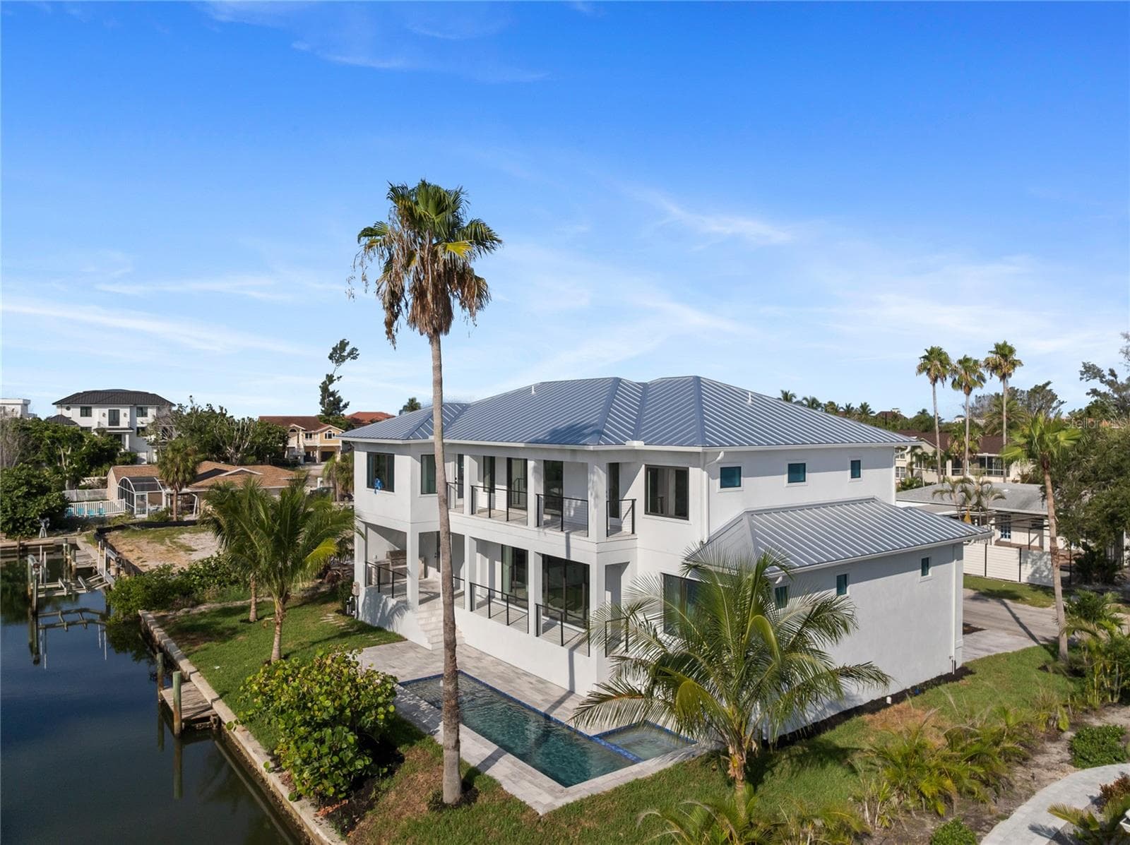 530 DE Narvaez Dr photo 2