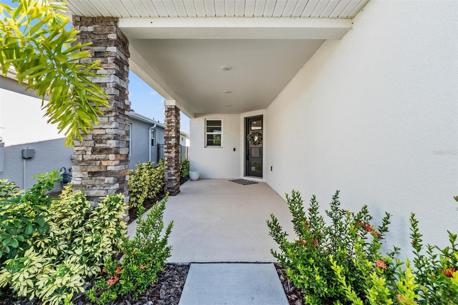 6276 Golden Beach Dr photo 2