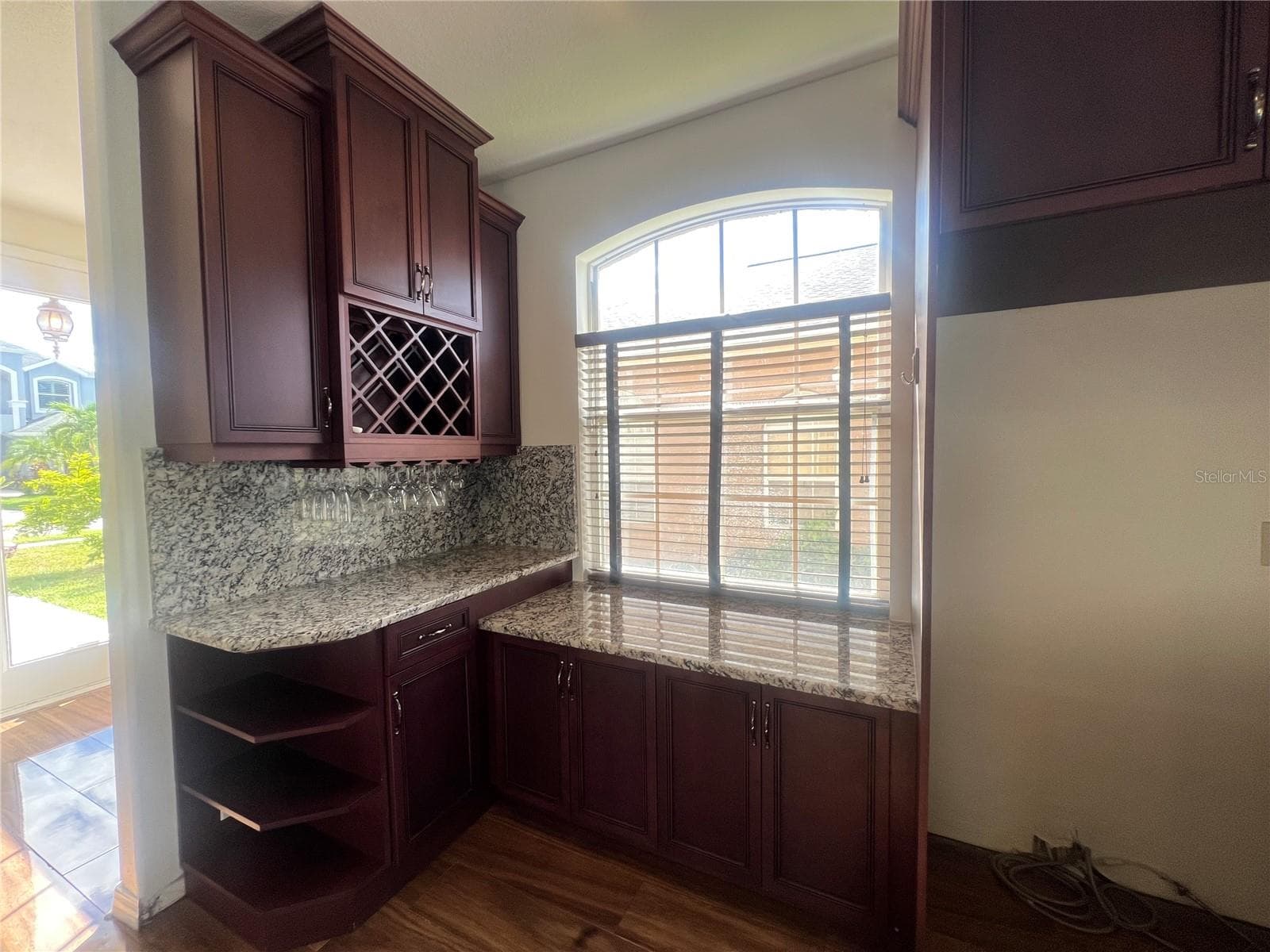 6222 Laurel Creek Trl photo 2