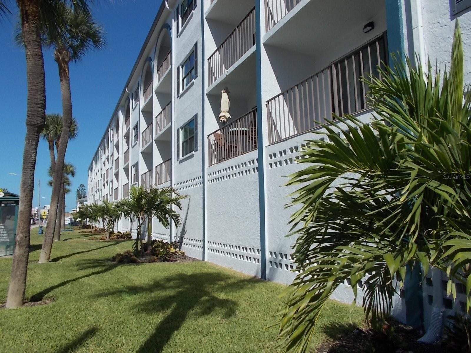14001 Gulf Blvd #407 photo 2