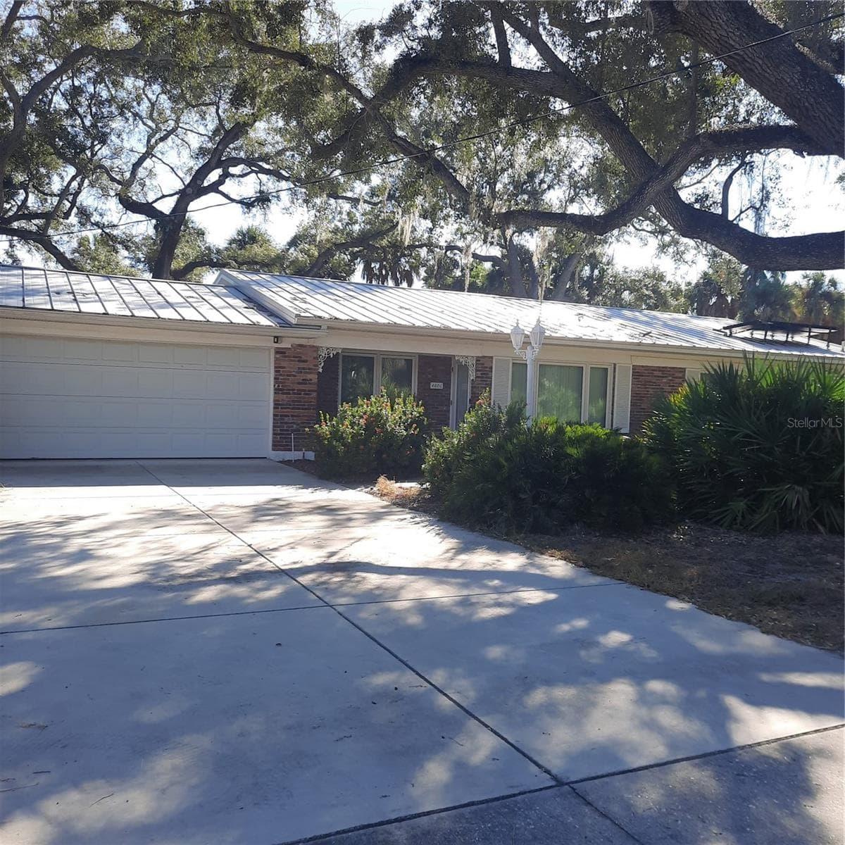 4806 W San Jose St photo 2