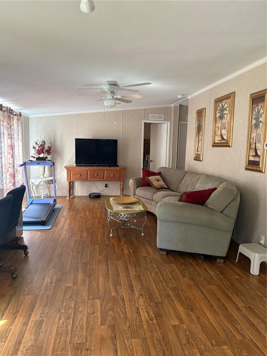 10342 Shady Dr photo 3
