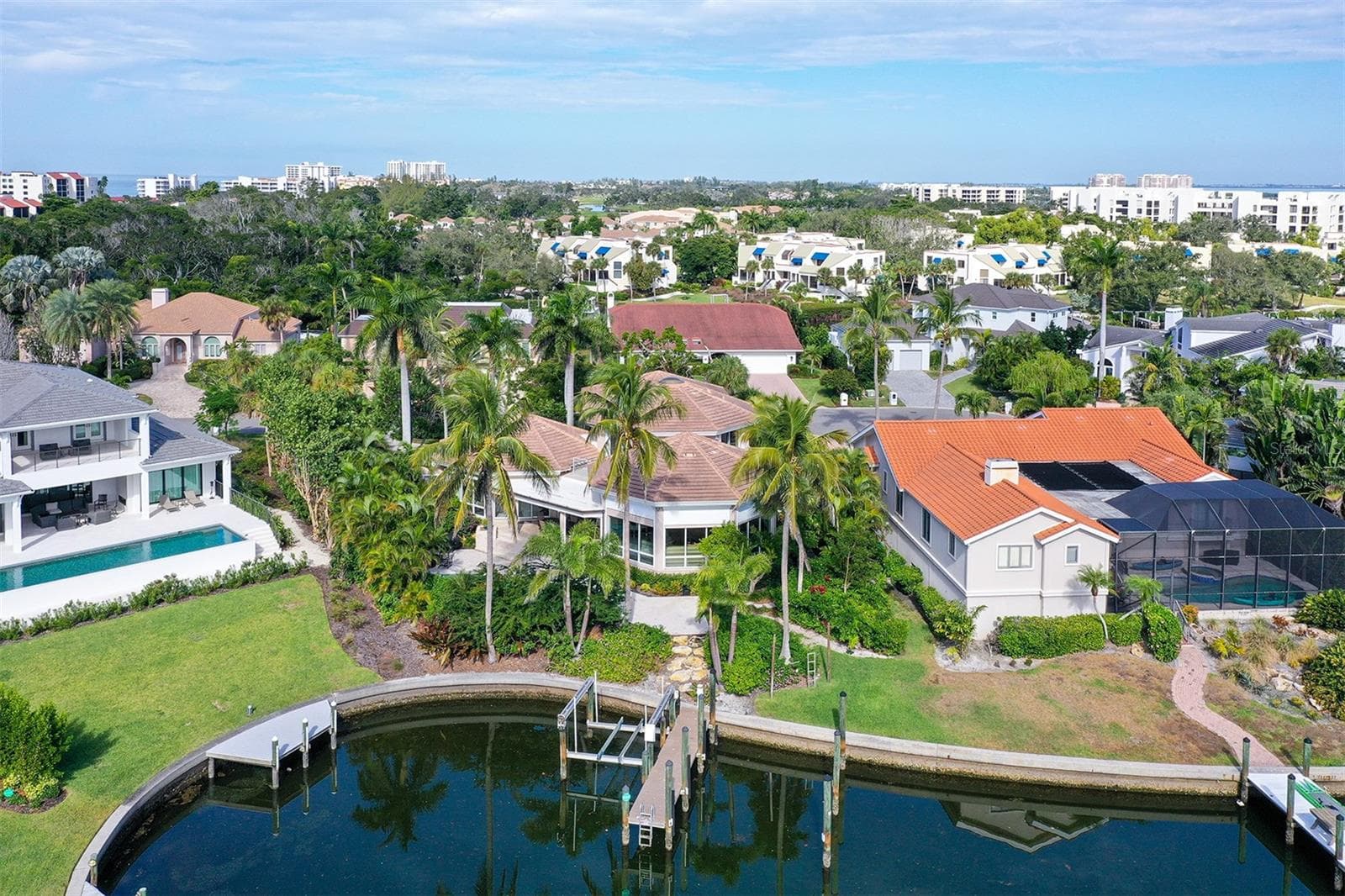 510 Harbor Gate Way photo 2