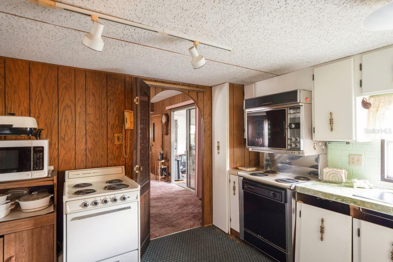 9310 Kiowa Dr photo 4