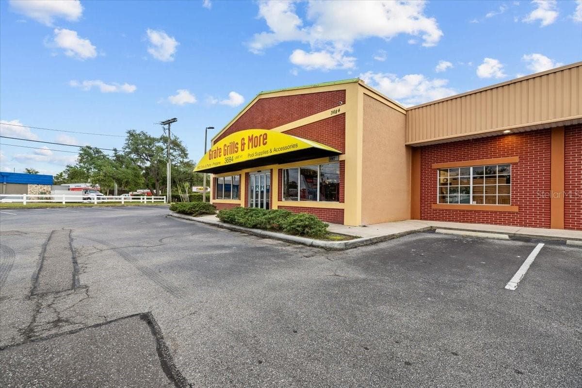 3684 Tampa Rd #101 photo 3