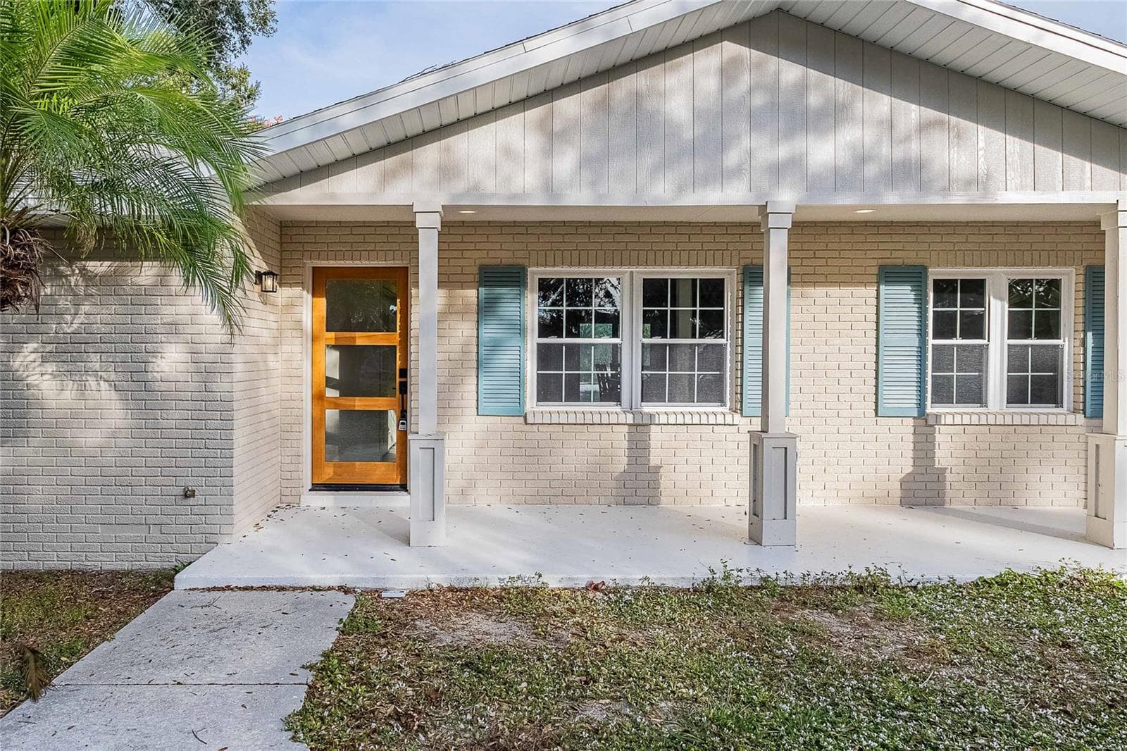 6212 Woodsfield Way photo 2
