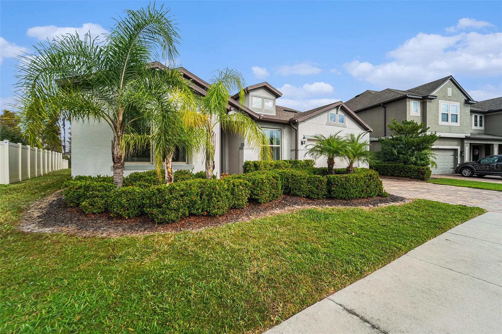 19206 Briarbrook Dr photo 3