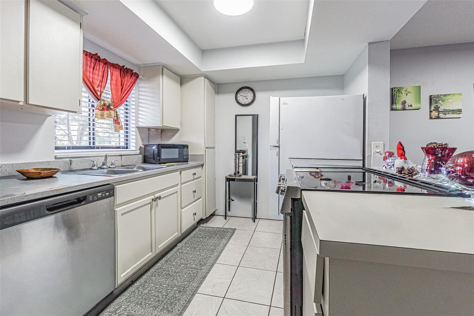 4010 Oak Limb CT photo 2