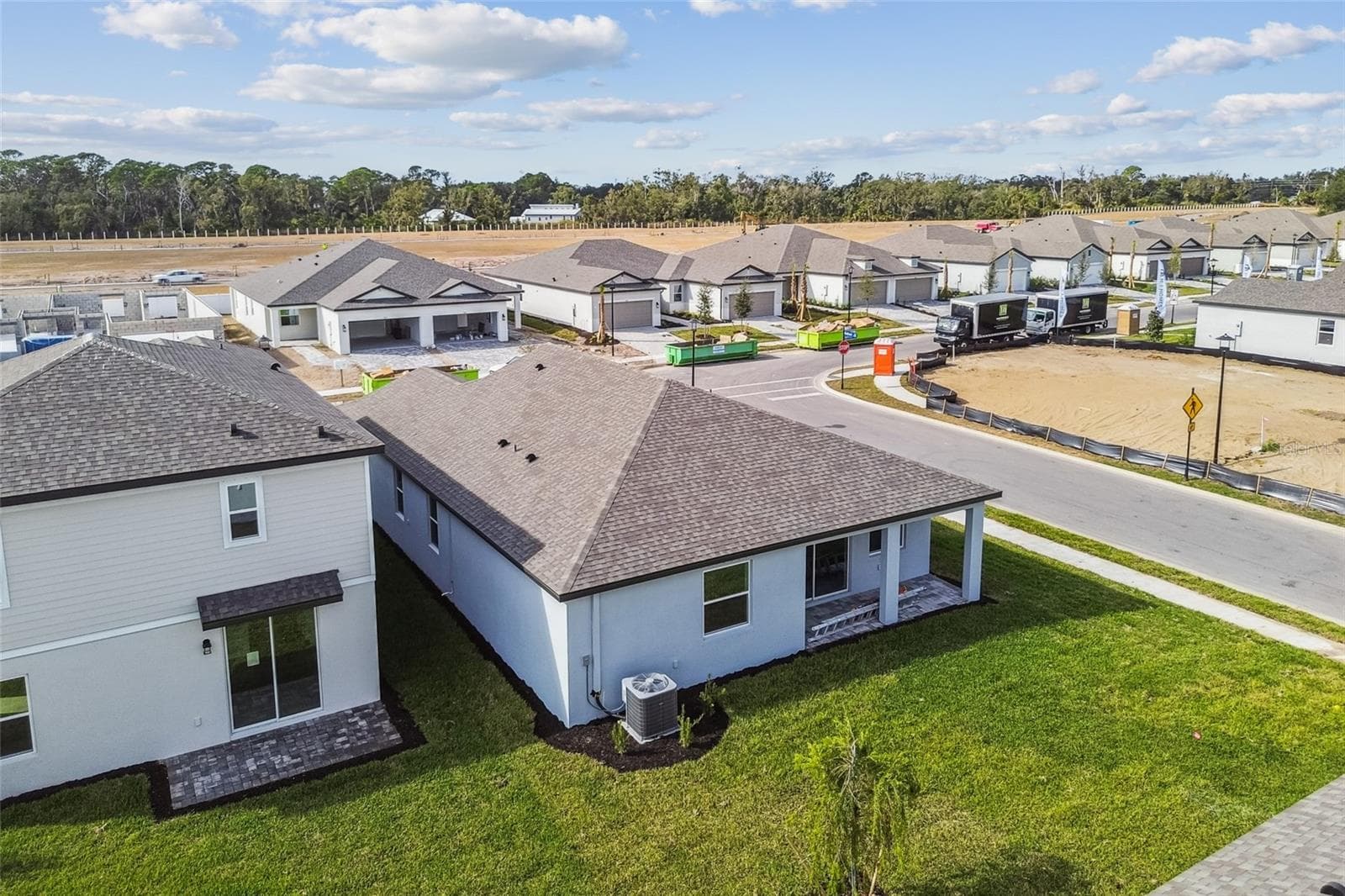 9122 Optimist Way photo 2