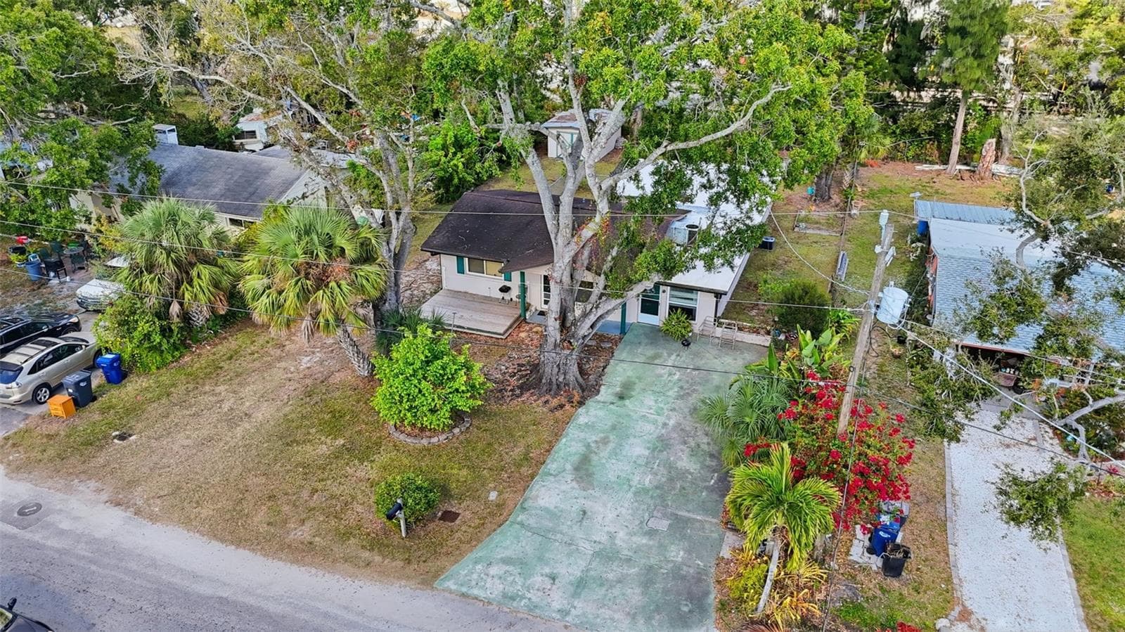 1619 Suponic Ave photo 3