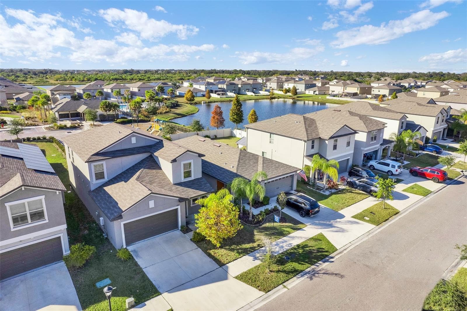 5204 White Chicory Dr photo 2