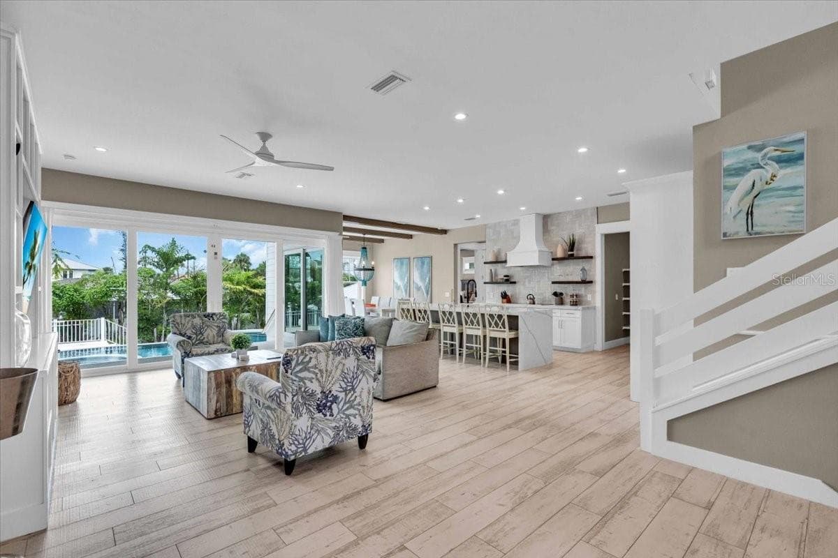149 McKinley Dr photo 4
