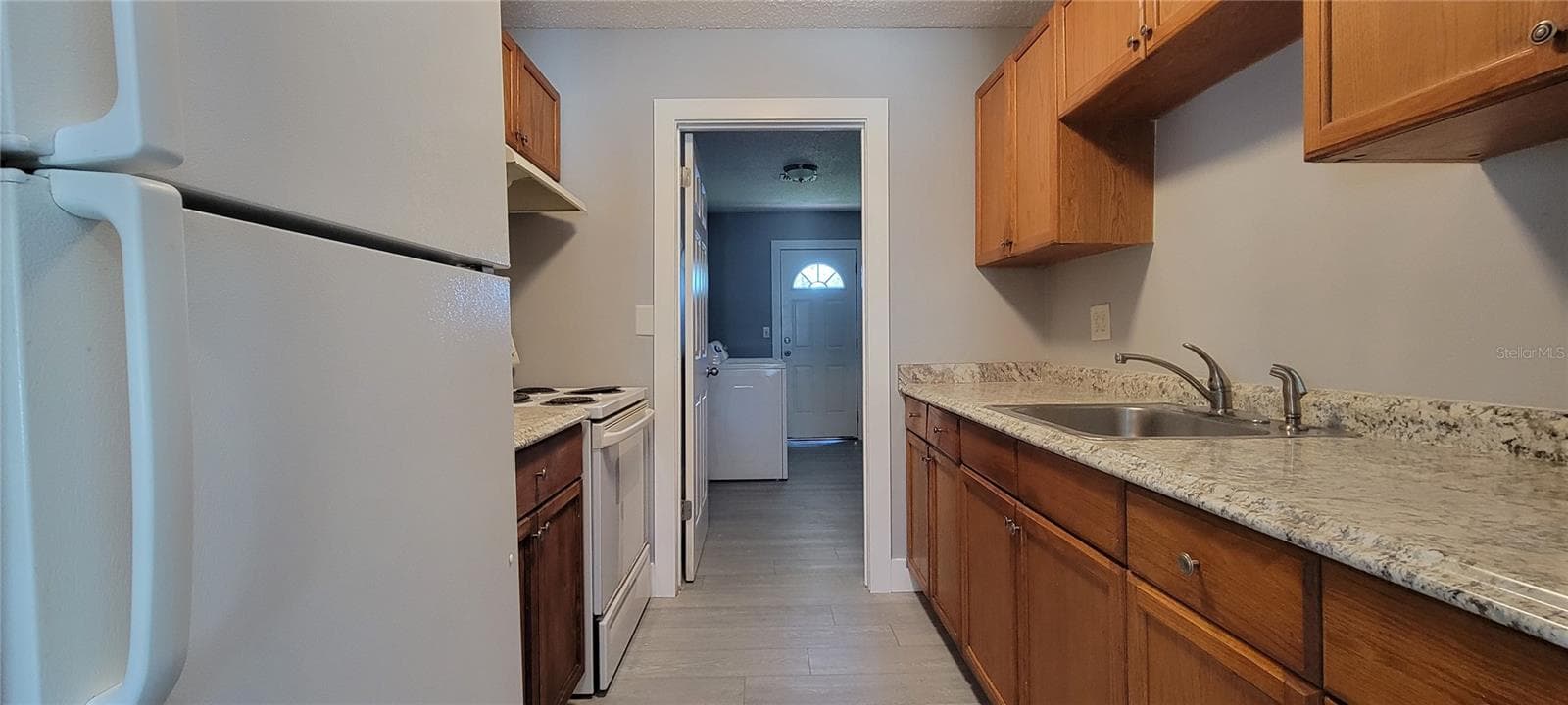 6627 S West Shore Blvd photo 4