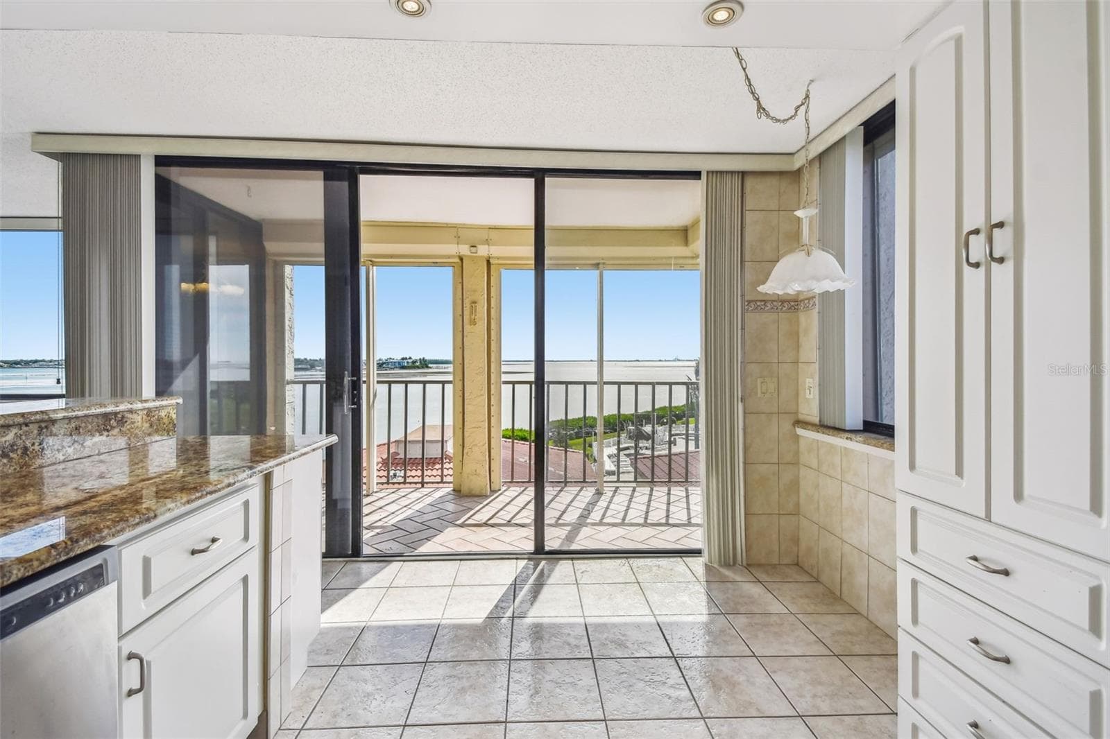 6104 Palma Del Mar Blvd S #402 photo 2