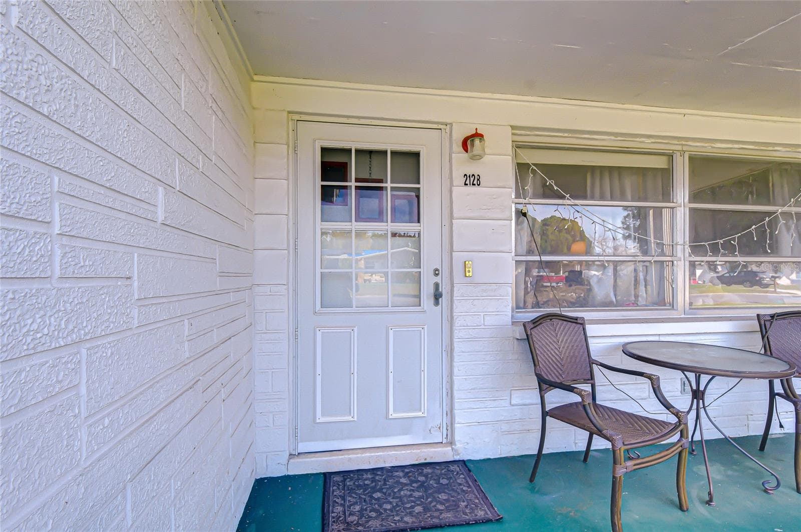 2128 Shannon Dr photo 3