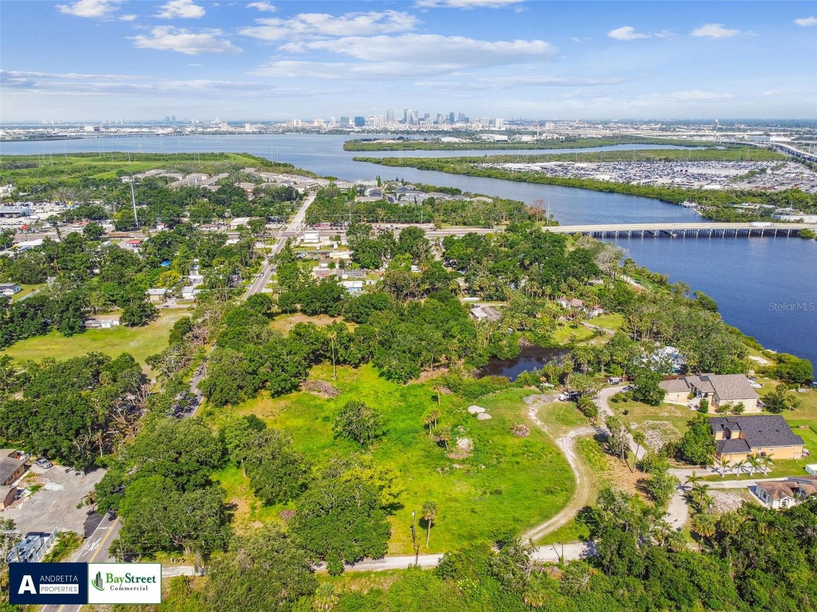 5116 Palm River Rd photo 4