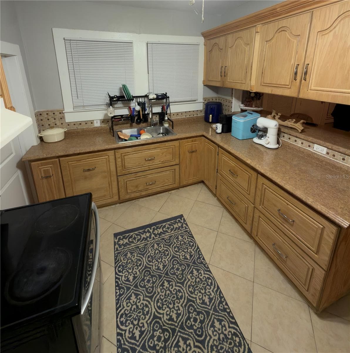 514 Avenue C NE photo 4