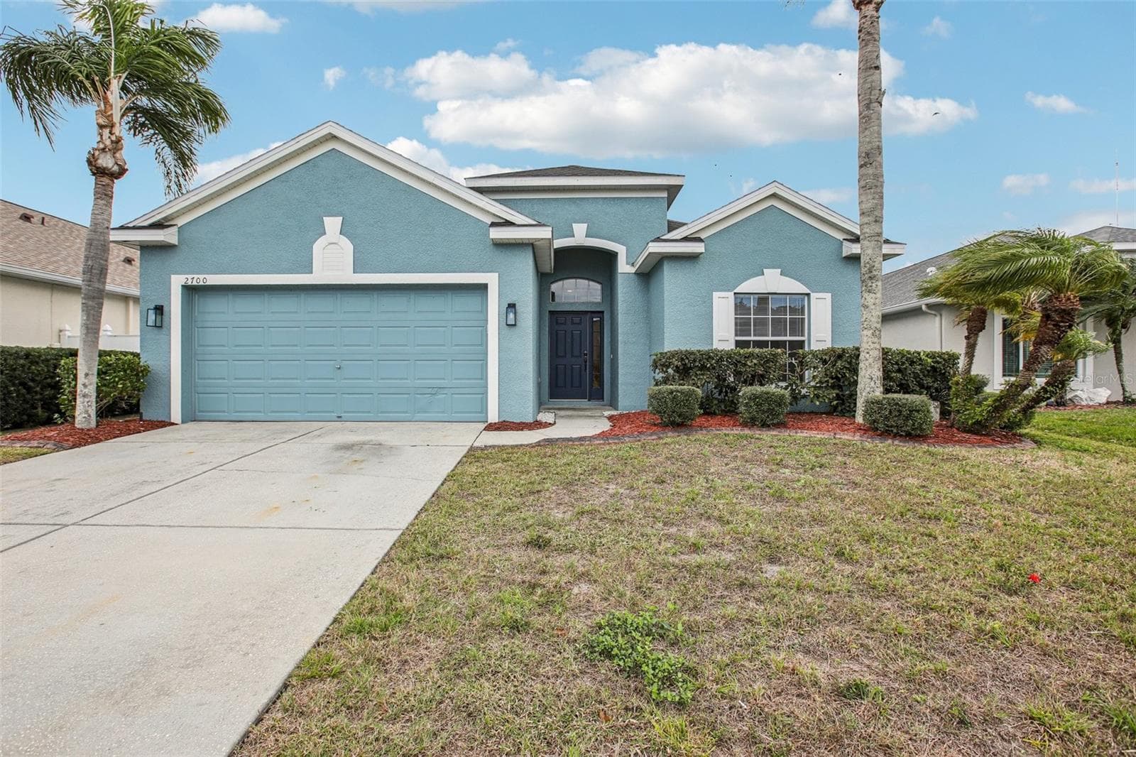 2700 Sierra Vista Way photo 2