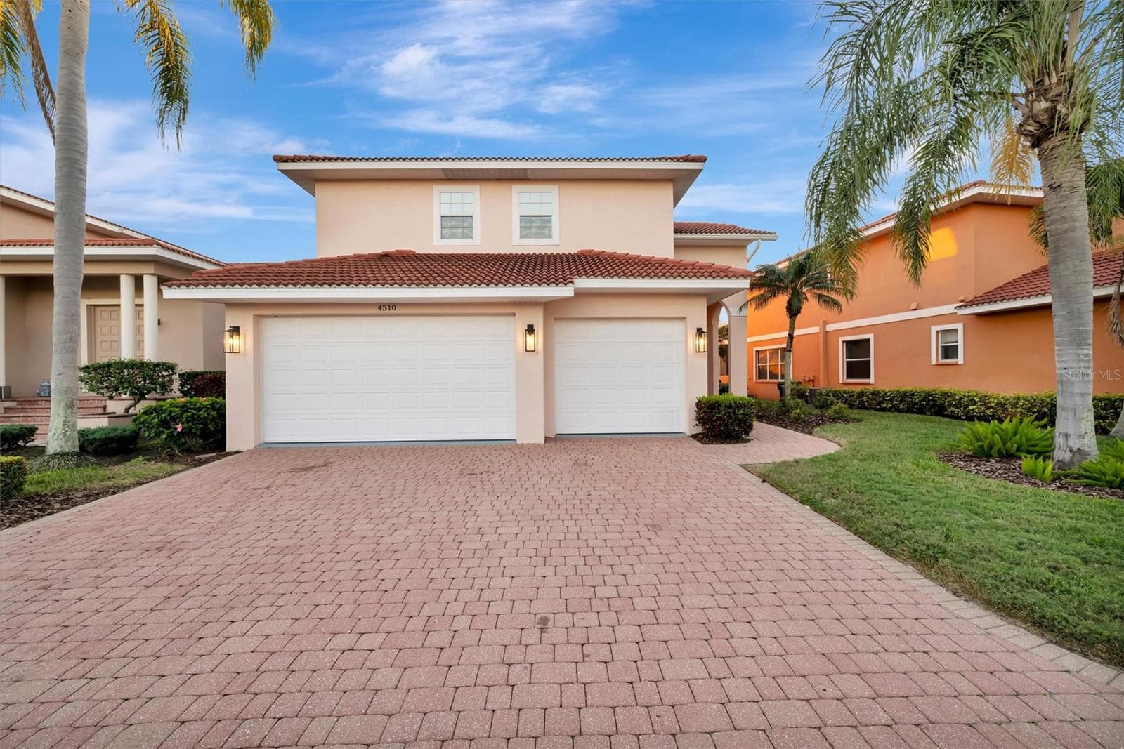 4510 Murcia Blvd #16 photo 2
