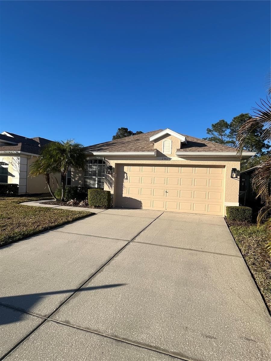 23835 Coral Ridge Ln photo 2
