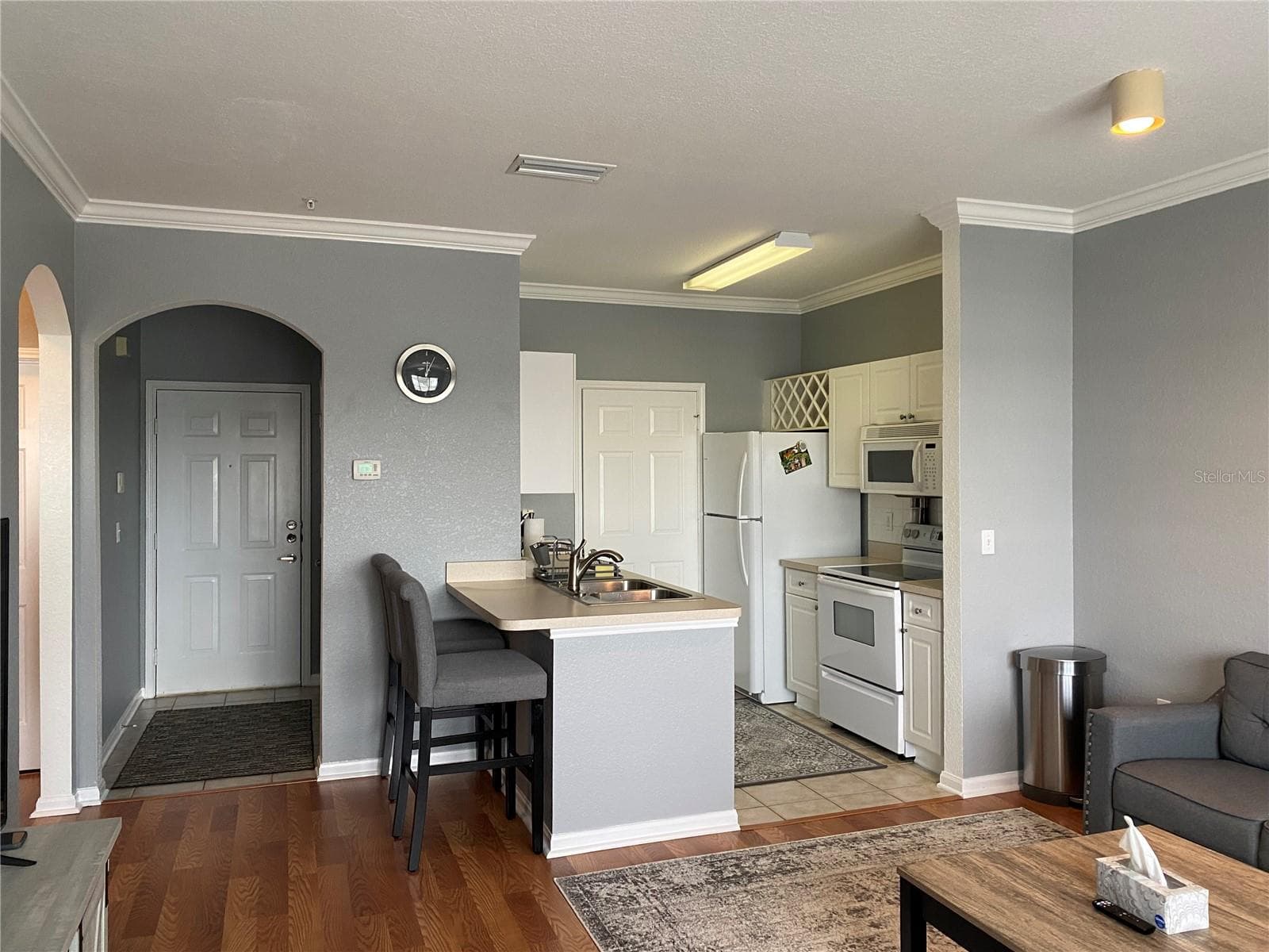 1216 S Missouri Ave #418 photo 2