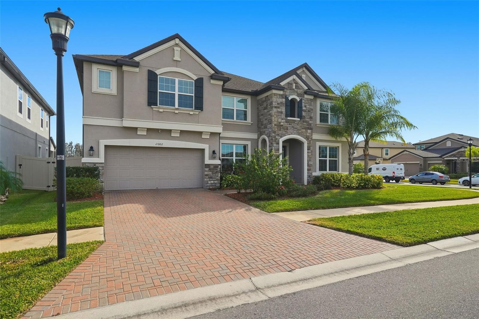 11002 Sundrift Dr photo 4