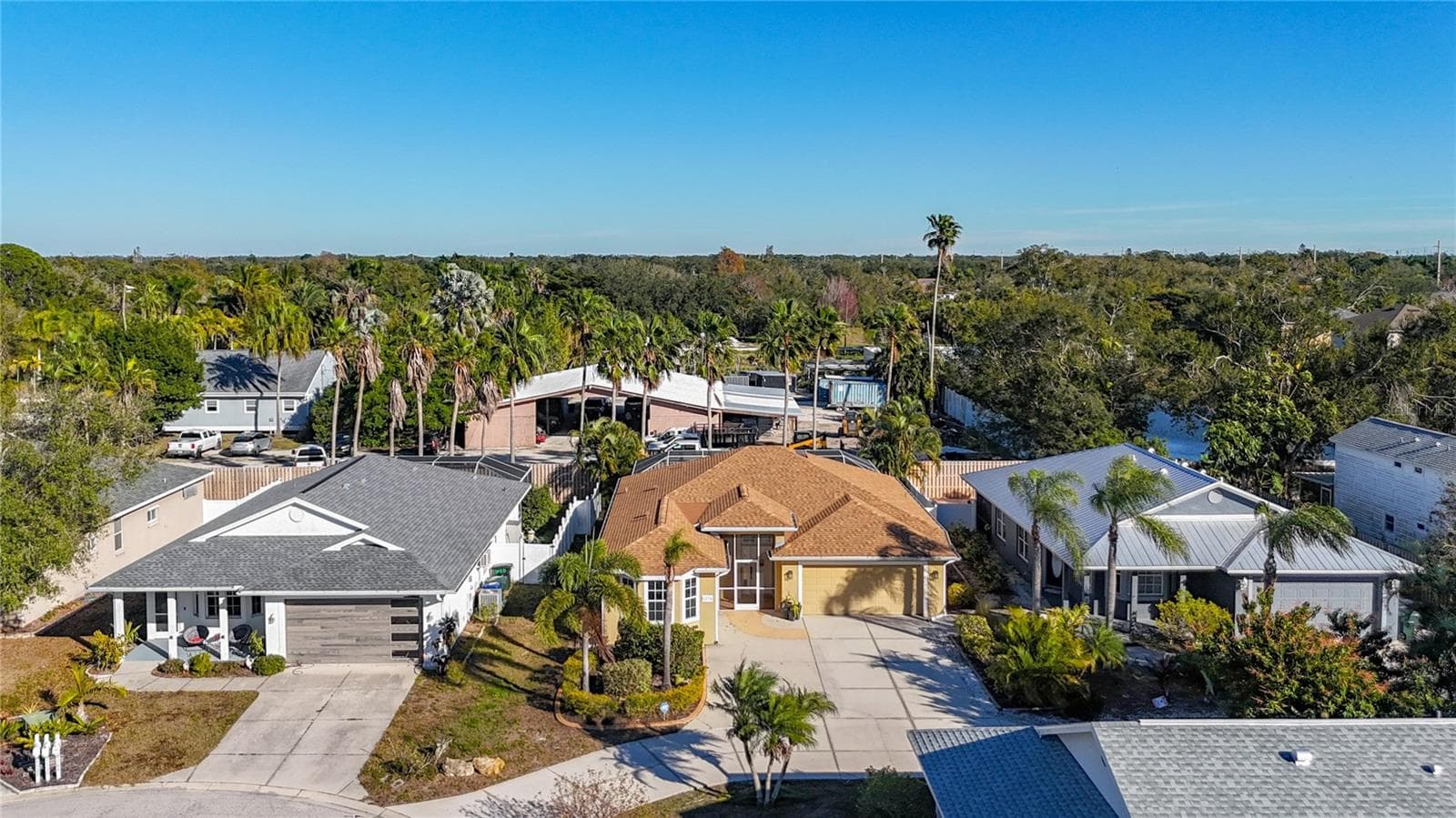 5376 Levi Ln photo 2