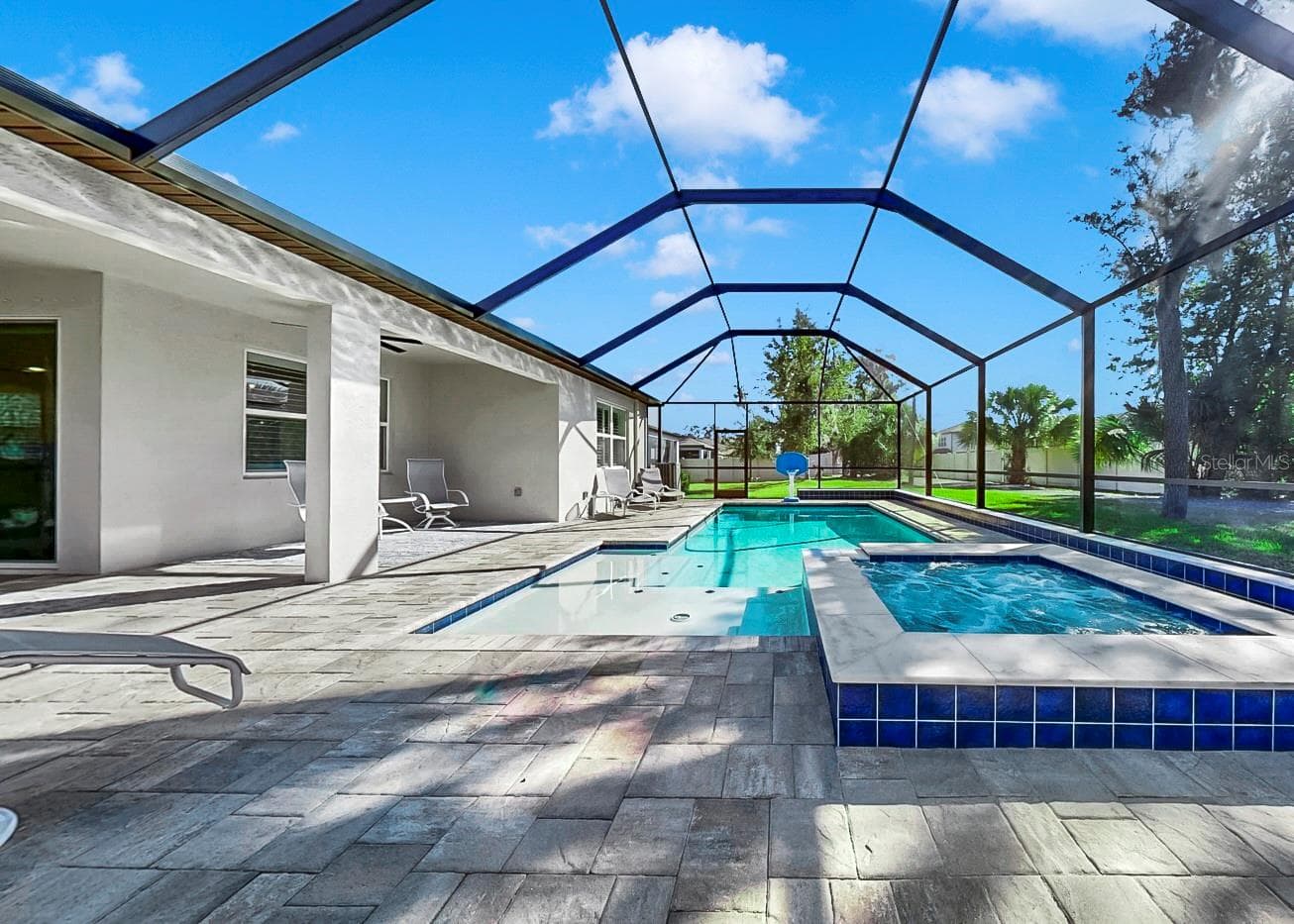 14115 Hammock Crest Way photo 3