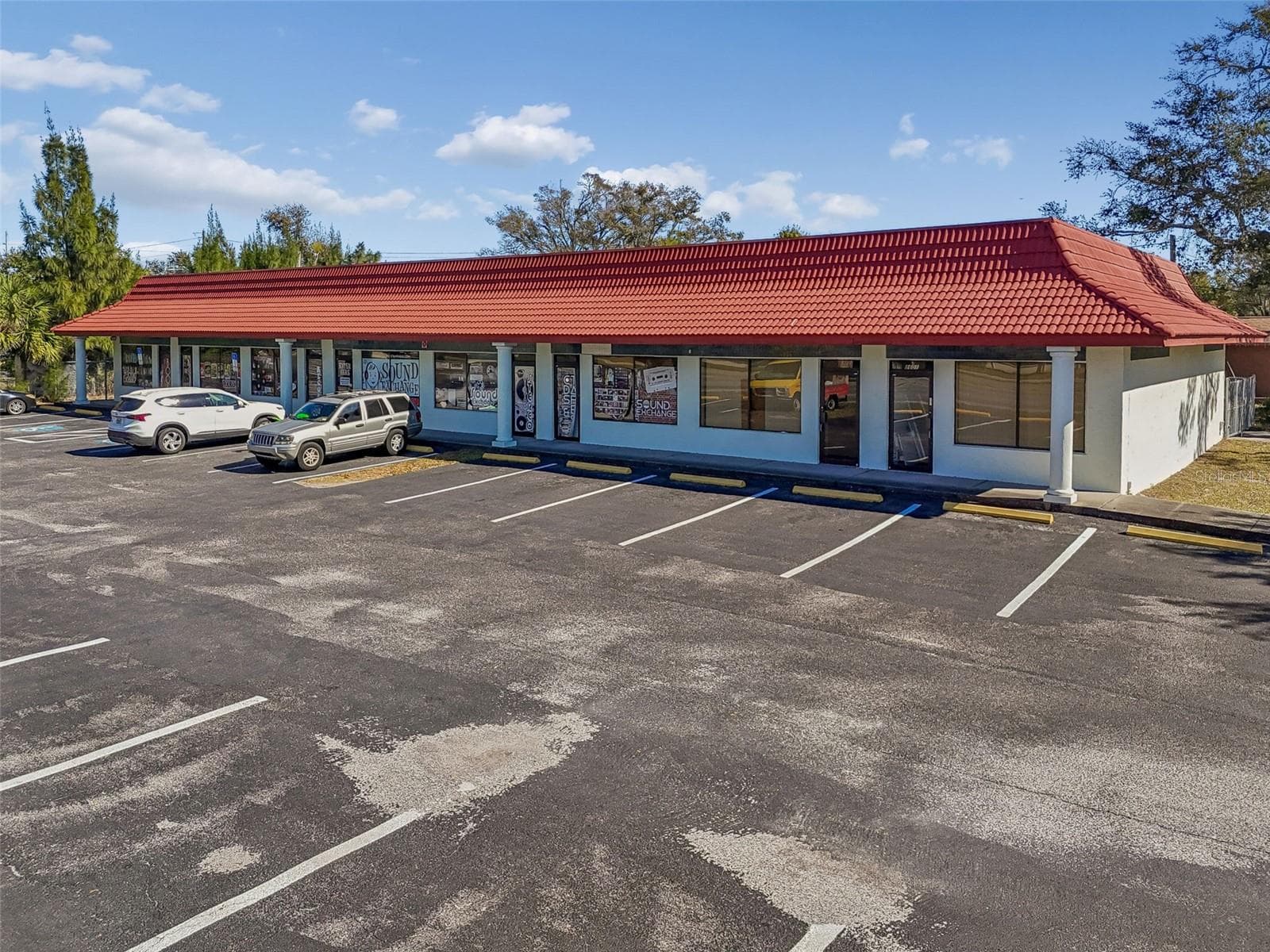 8625 66th St N photo 2