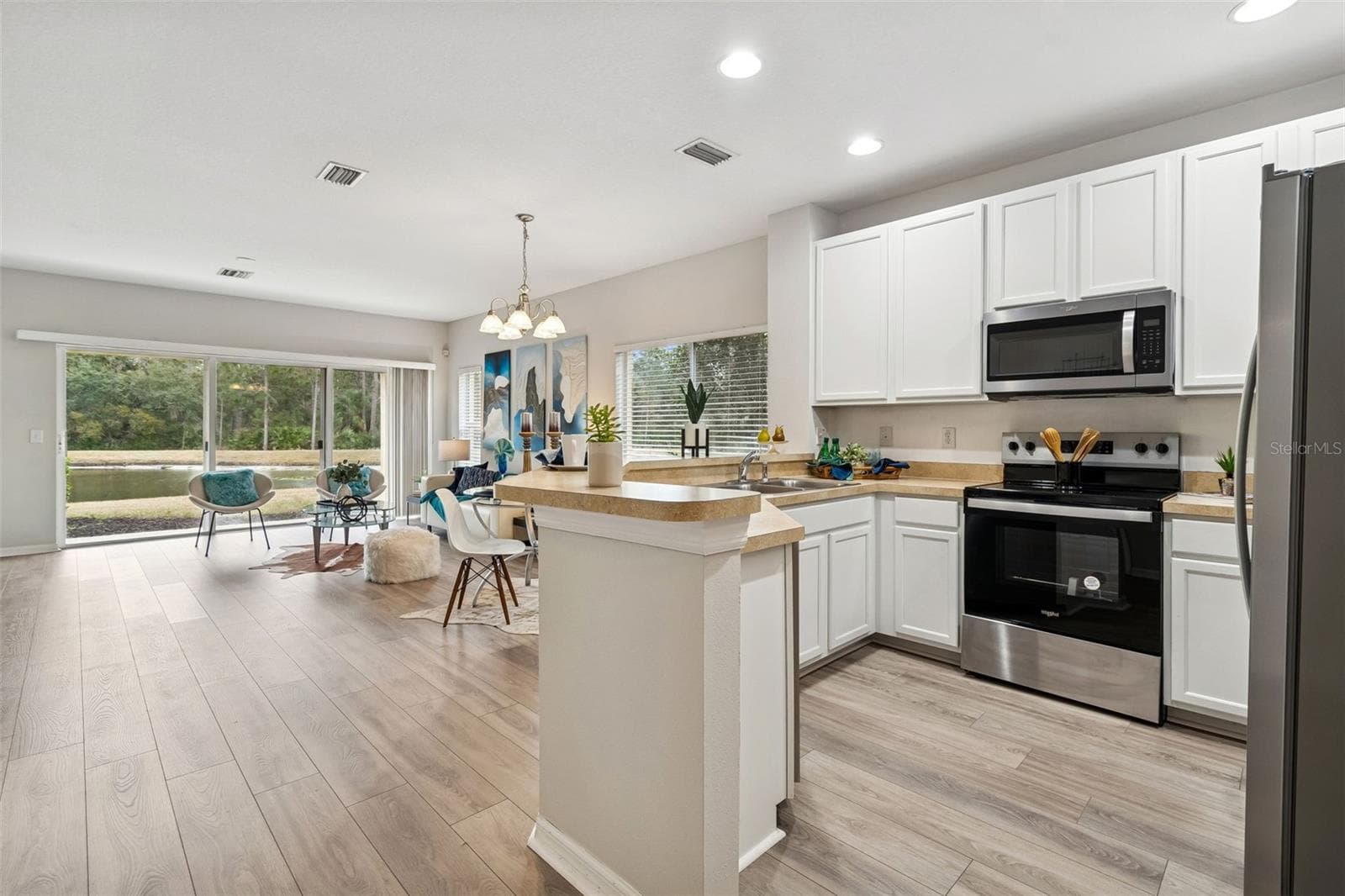 20461 Berrywood Ln photo 2