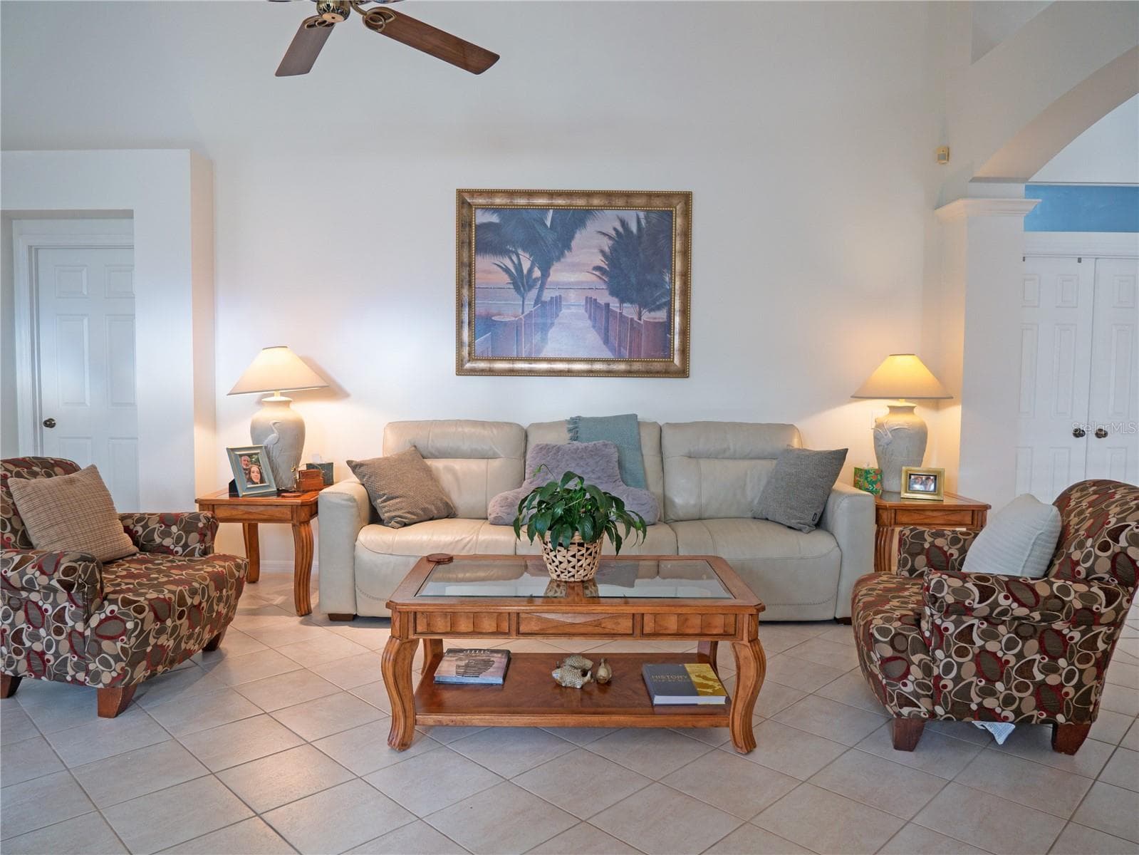 4054 Caddie Dr E photo 4