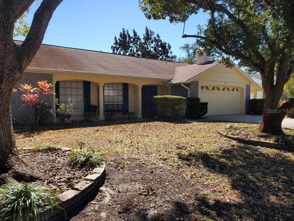8504 Wagon Wheel Ln photo 2