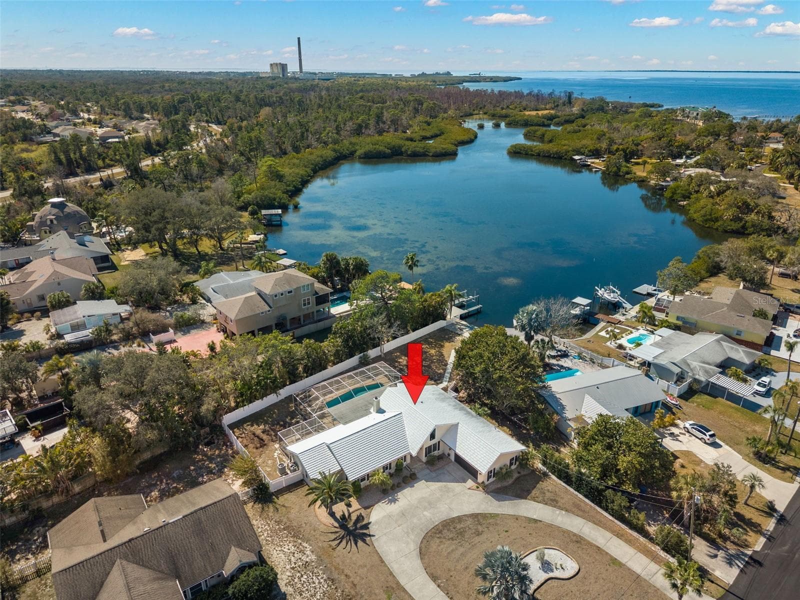 2138 Bayou Dr photo 2